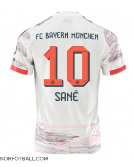 Billige Fotballdrakt Bayern Munich Leroy Sane #10 Replika Bortedrakt 2025-26 Kortermet
